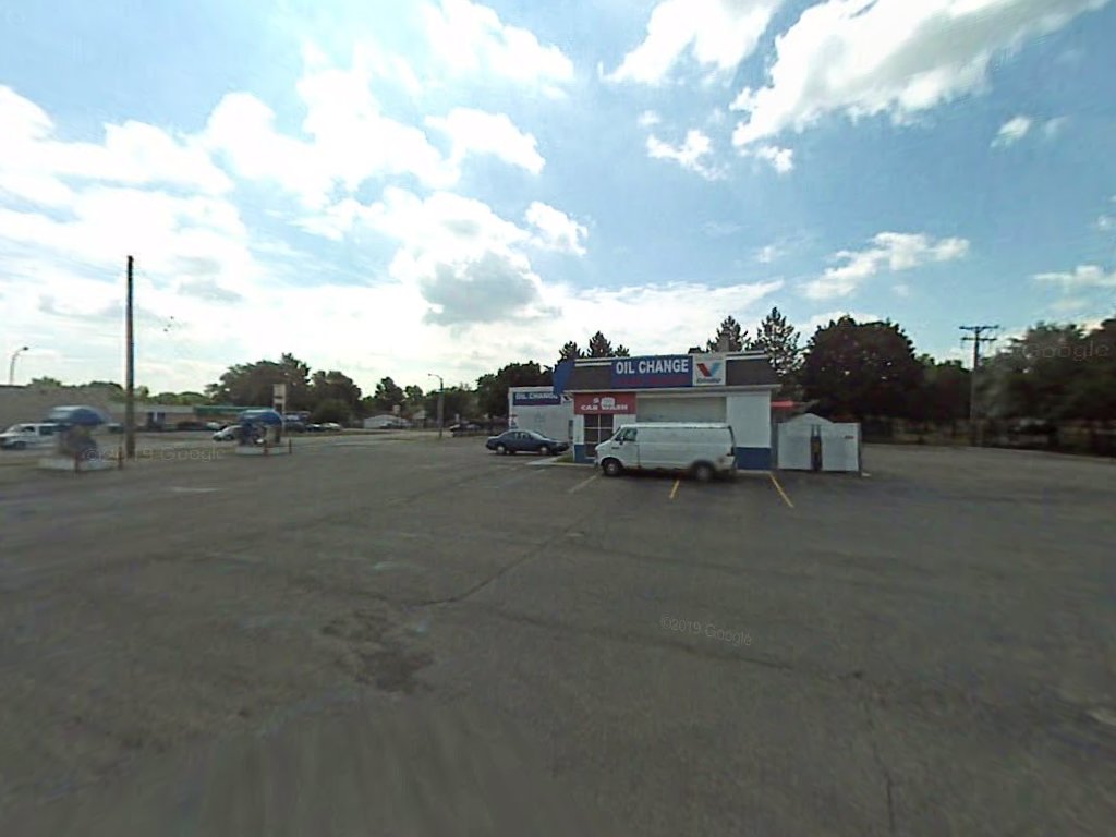 Brothers Quick lube in Inkster