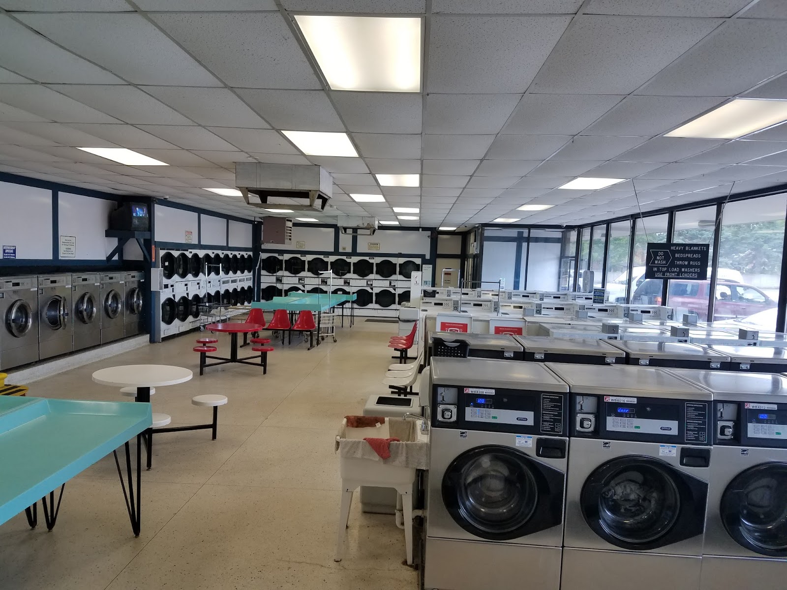 Churchill Coin Laundry in Inkster