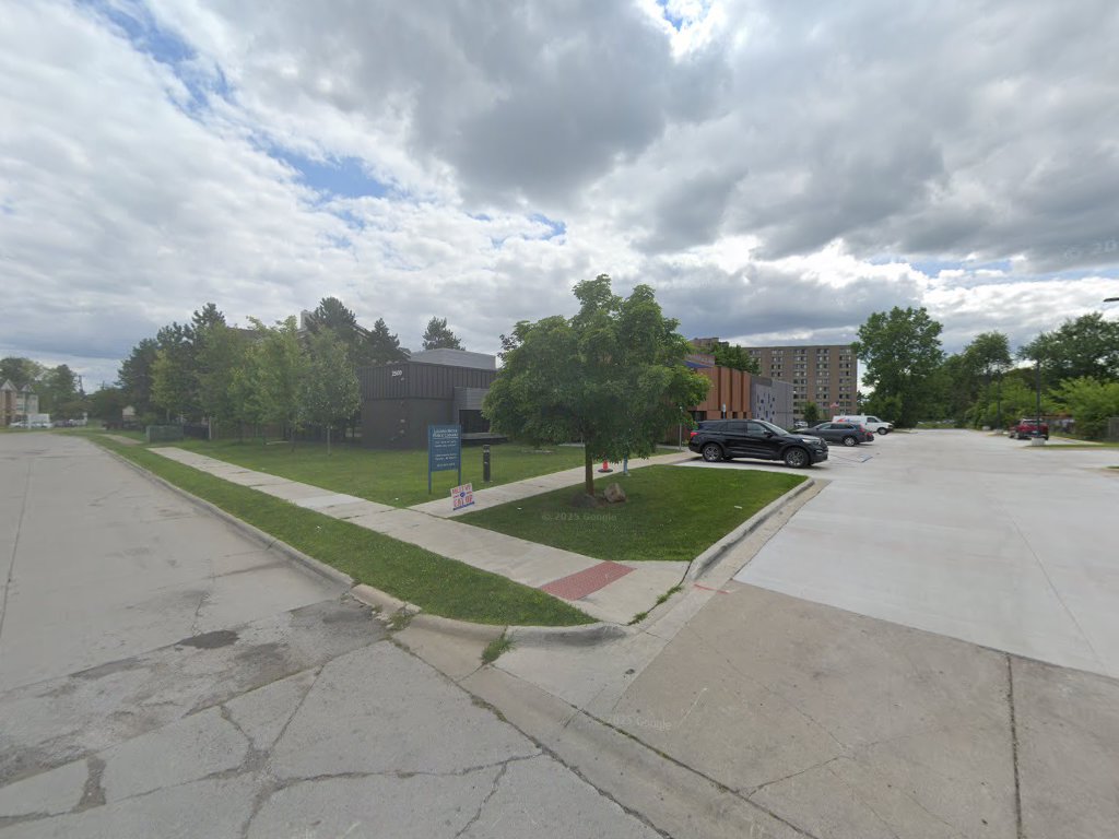 Dr. Omar F. Steenbergh III, DDS in Inkster