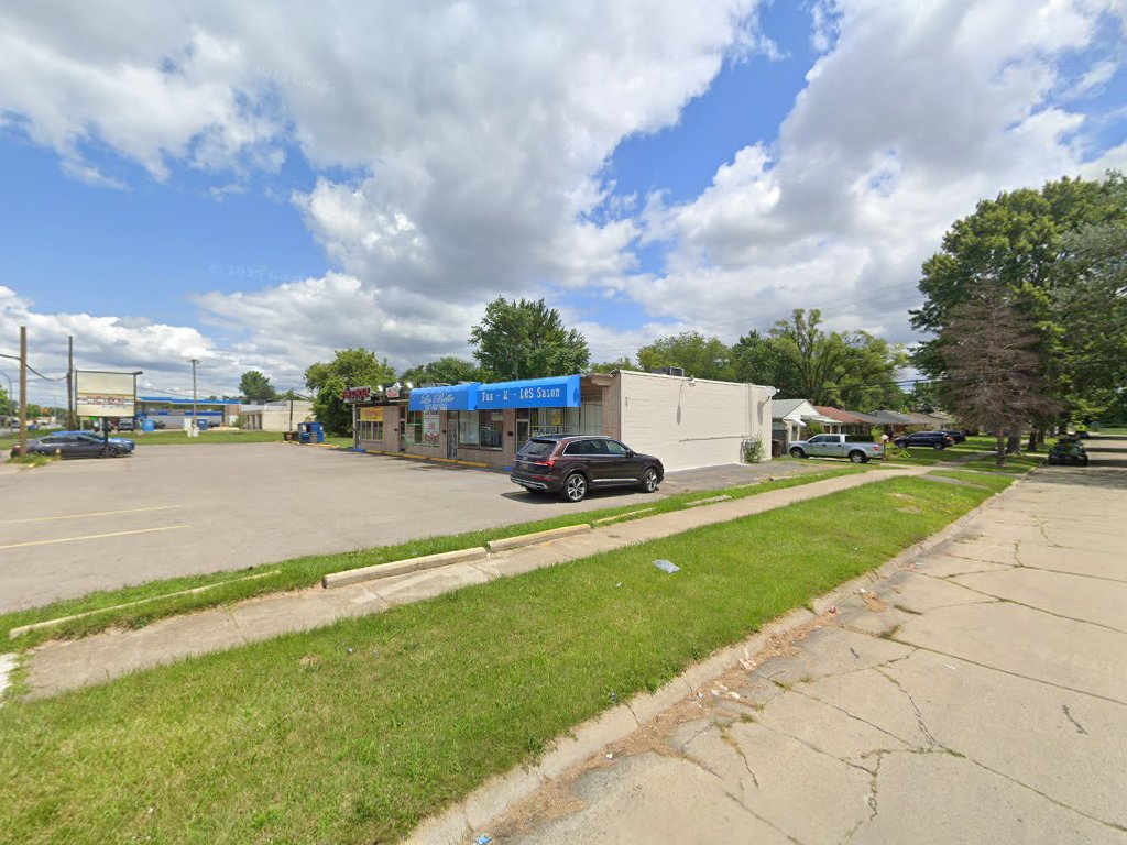Fabules in Inkster