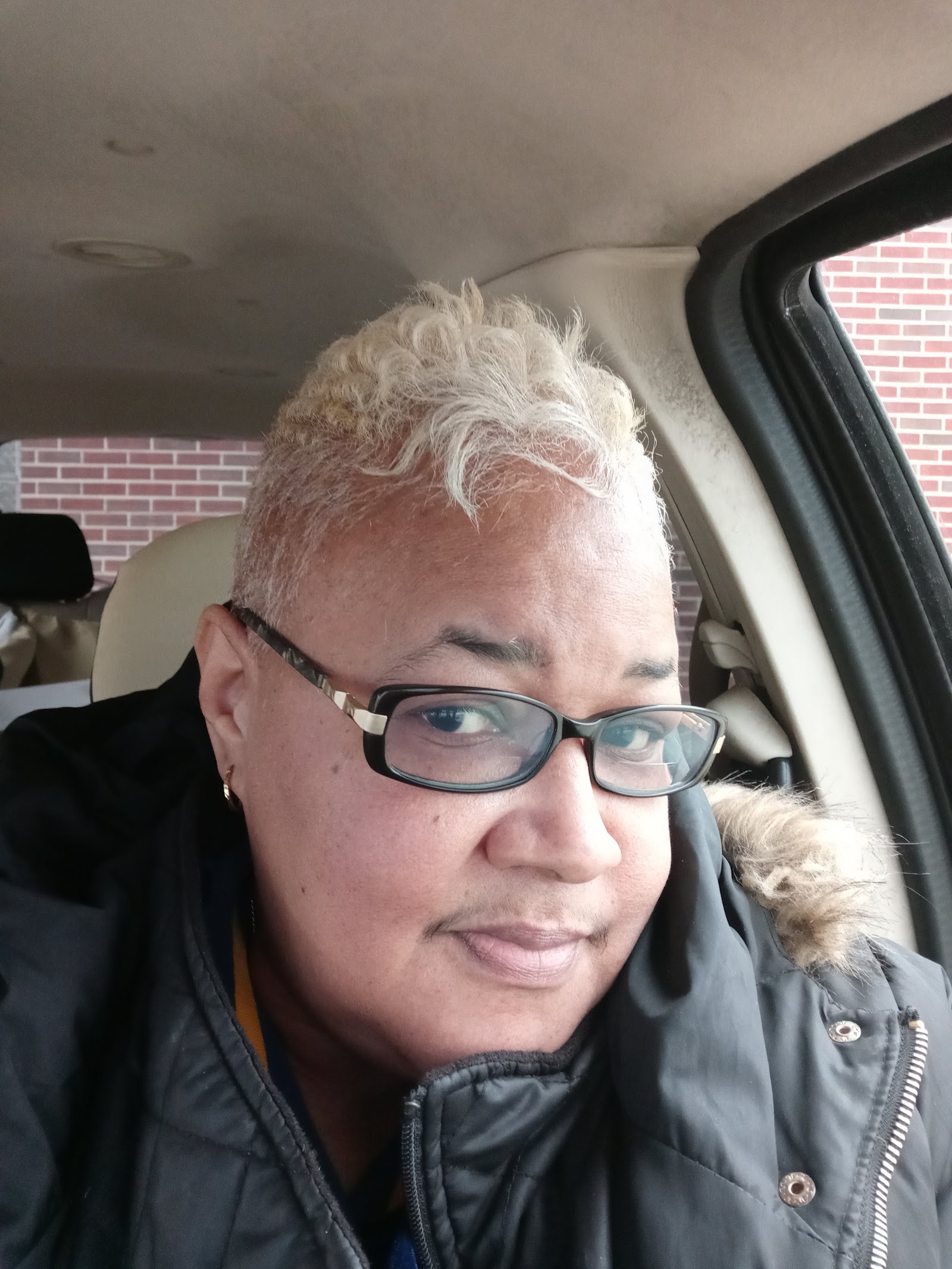 Hairstyles Unlimited in Inkster