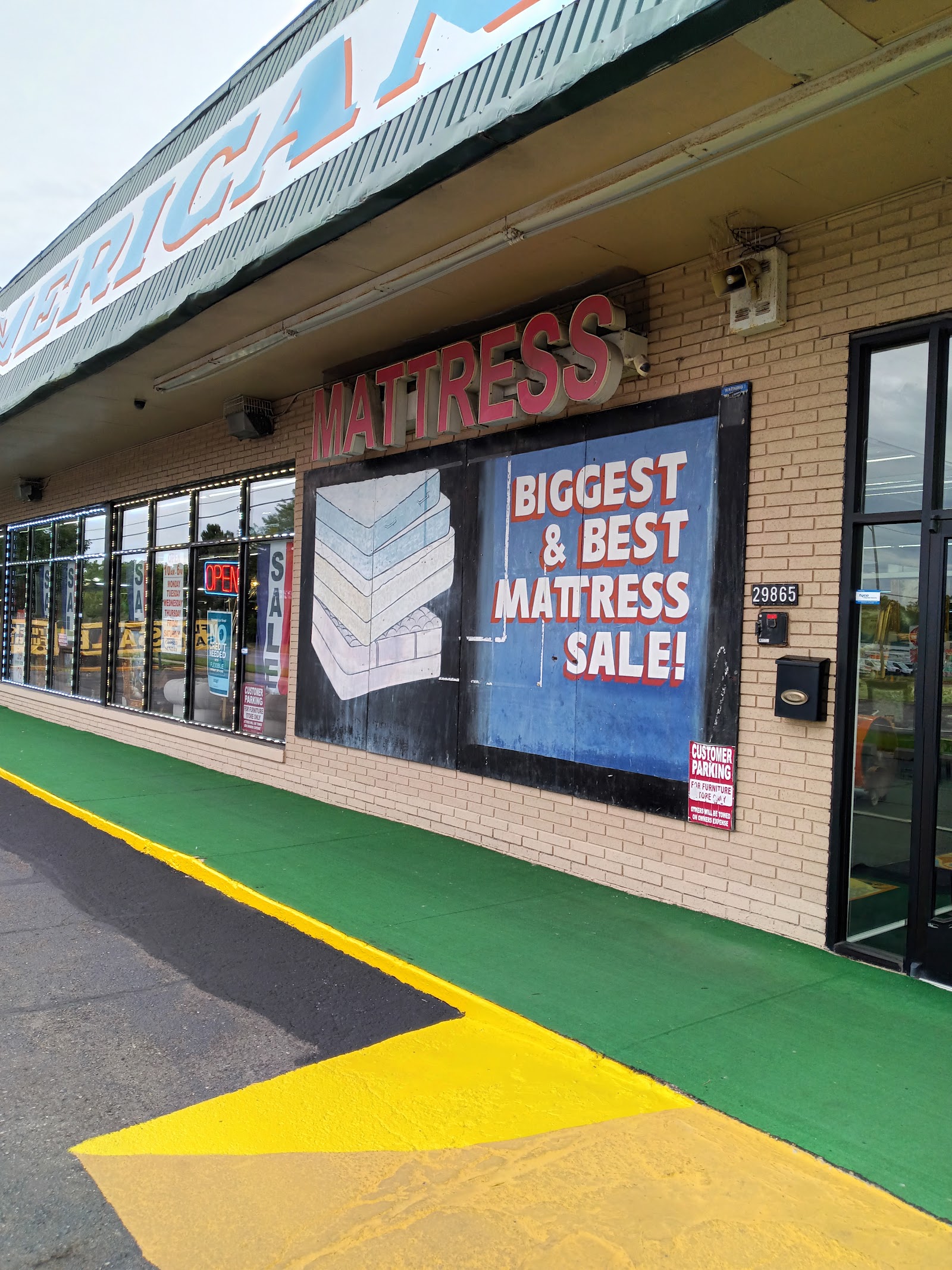 Mr. Outlet Furniture — photo
