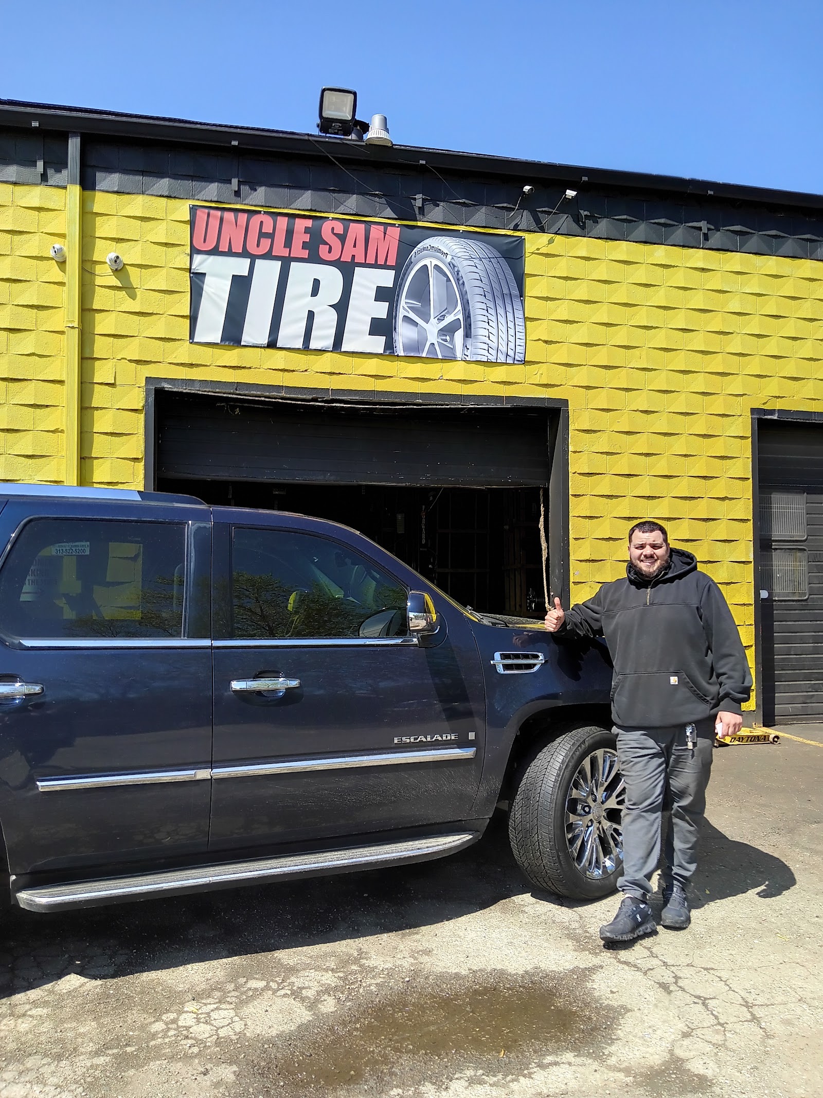 Uncle Sam's Tires — photo